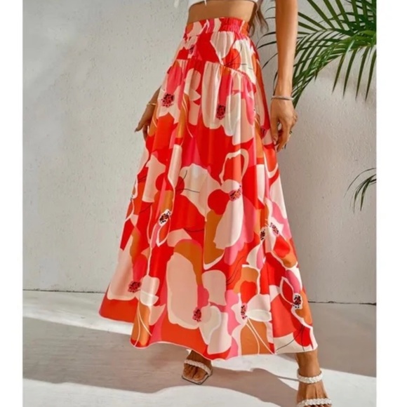 Bohemian Floral Tropical Print Maxi Skirt - Picture 3 of 12